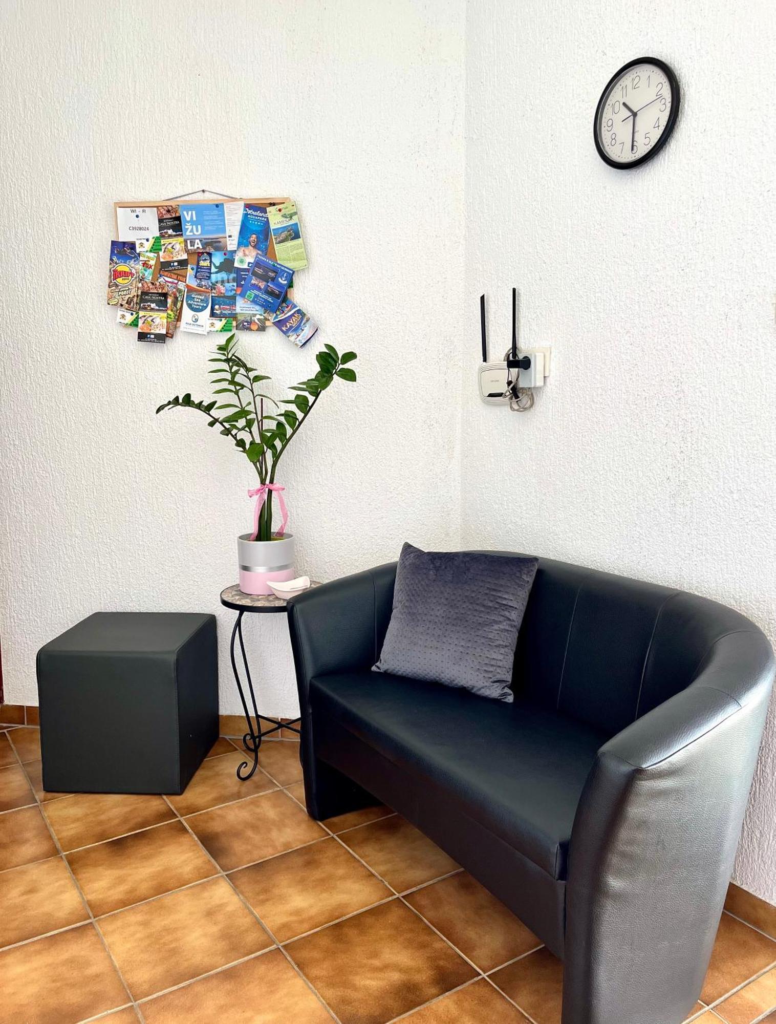 Hotel E & E à Medulin Extérieur photo